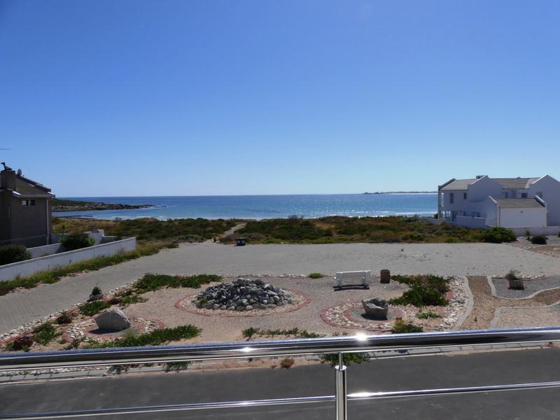 To Let 4 Bedroom Property for Rent in Flagship Western Cape